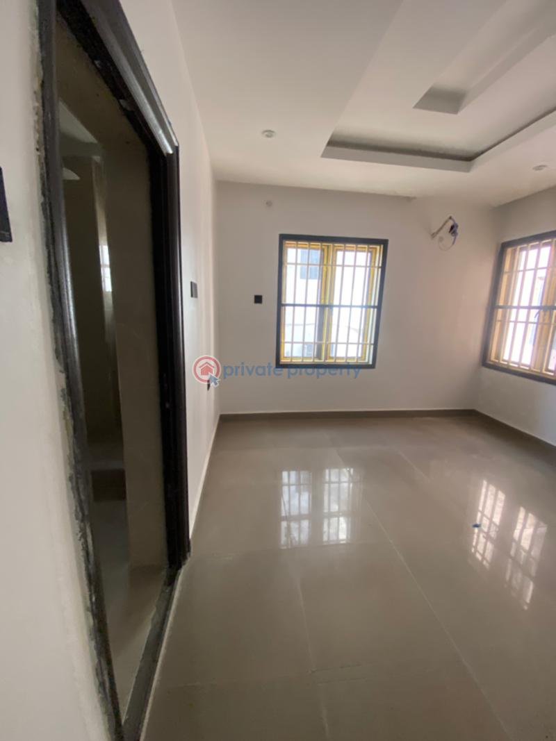 3 bedroom Block Of Flats For Rent Jahi Gilmore Jahi Abuja Phase 2  - 2