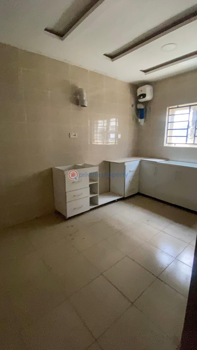 3 bedroom Block Of Flats For Rent Jahi Gilmore Jahi Abuja Phase 2  - 8