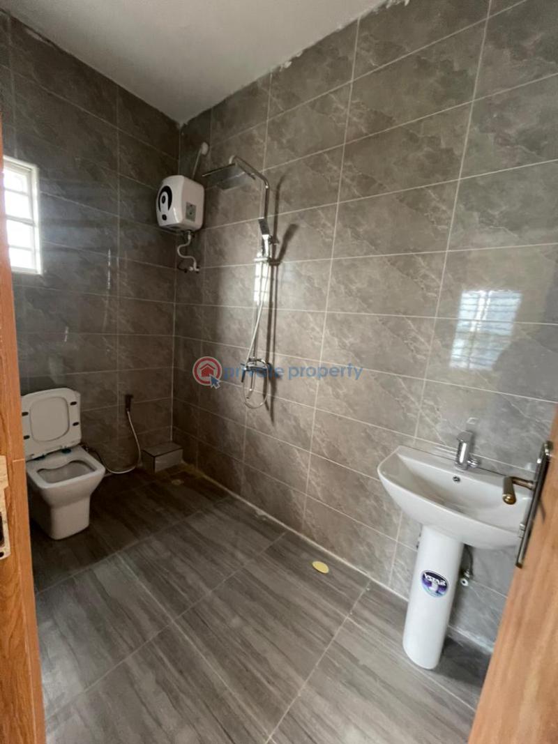 3 bedroom Flat & Apartment For Rent Harris Drive Victoria Garden City Lekki Lagos - 2