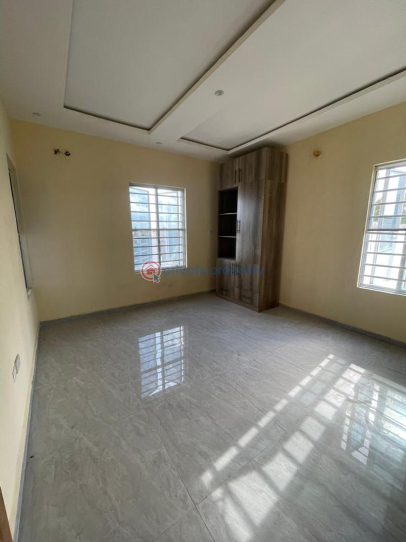 3 bedroom Flat & Apartment For Rent Harris Drive Victoria Garden City Lekki Lagos - 4