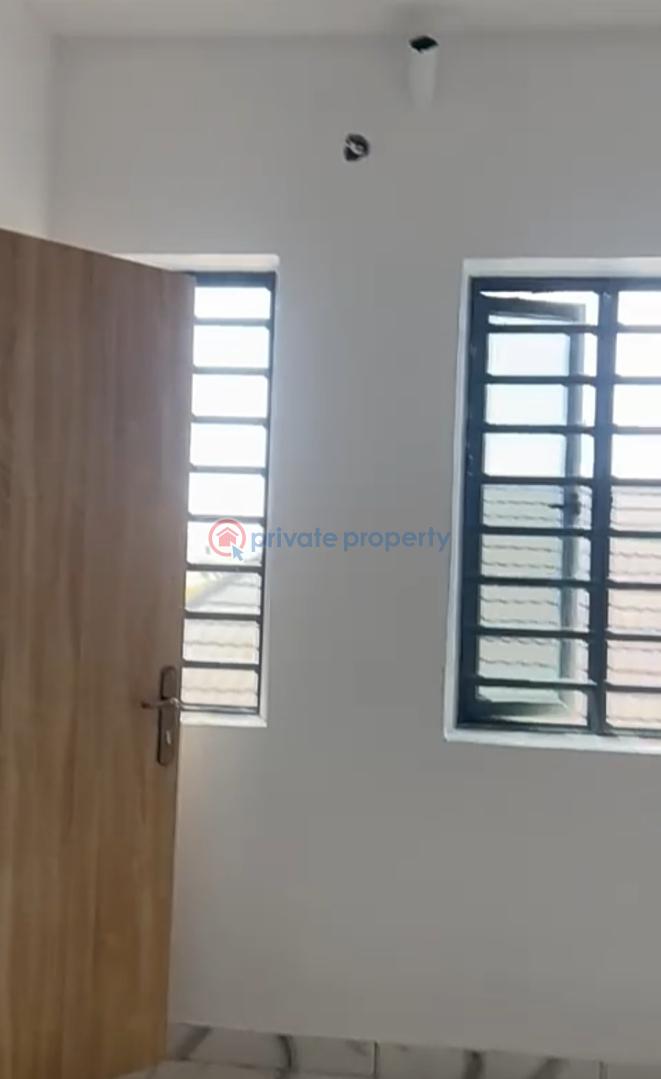 3 bedroom Flat & Apartment For Rent Near Lbs Sangotedo Ajah Lagos - 5