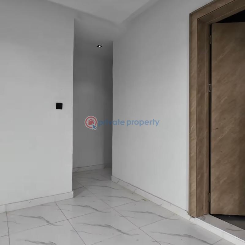 3 bedroom Block Of Flats For Sale Gbagada Lagos - 2