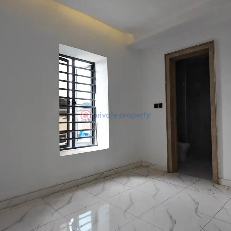 3 bedroom Block Of Flats For Sale Gbagada Lagos - 8