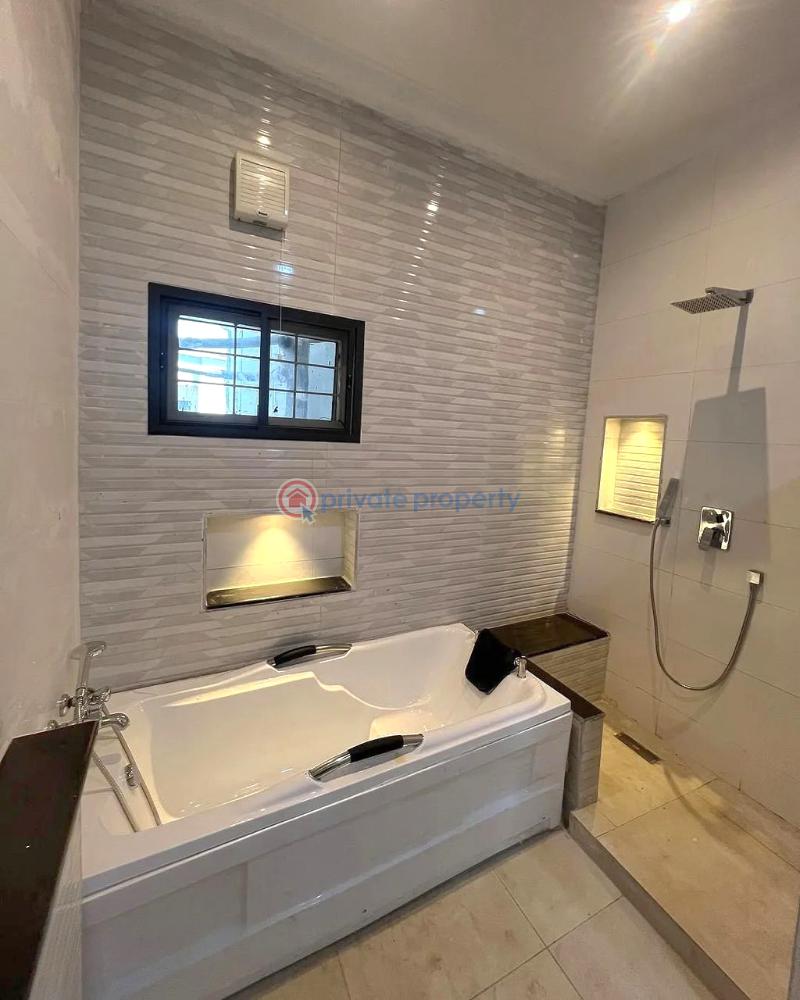 3 bedroom Flat & Apartment For Sale Durumi Abuja Phase 2  - 3