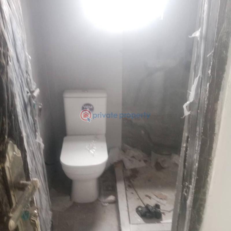 3 bedroom Block Of Flats For Rent Mende Maryland Lagos - 1