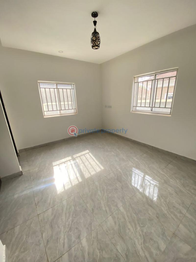 3 bedroom Detached Bungalow For Sale Galadimawa Abuja Phase 3  - 3