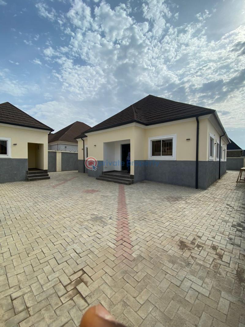 3 bedroom Detached Bungalow For Sale Galadimawa Abuja Phase 3  - 0
