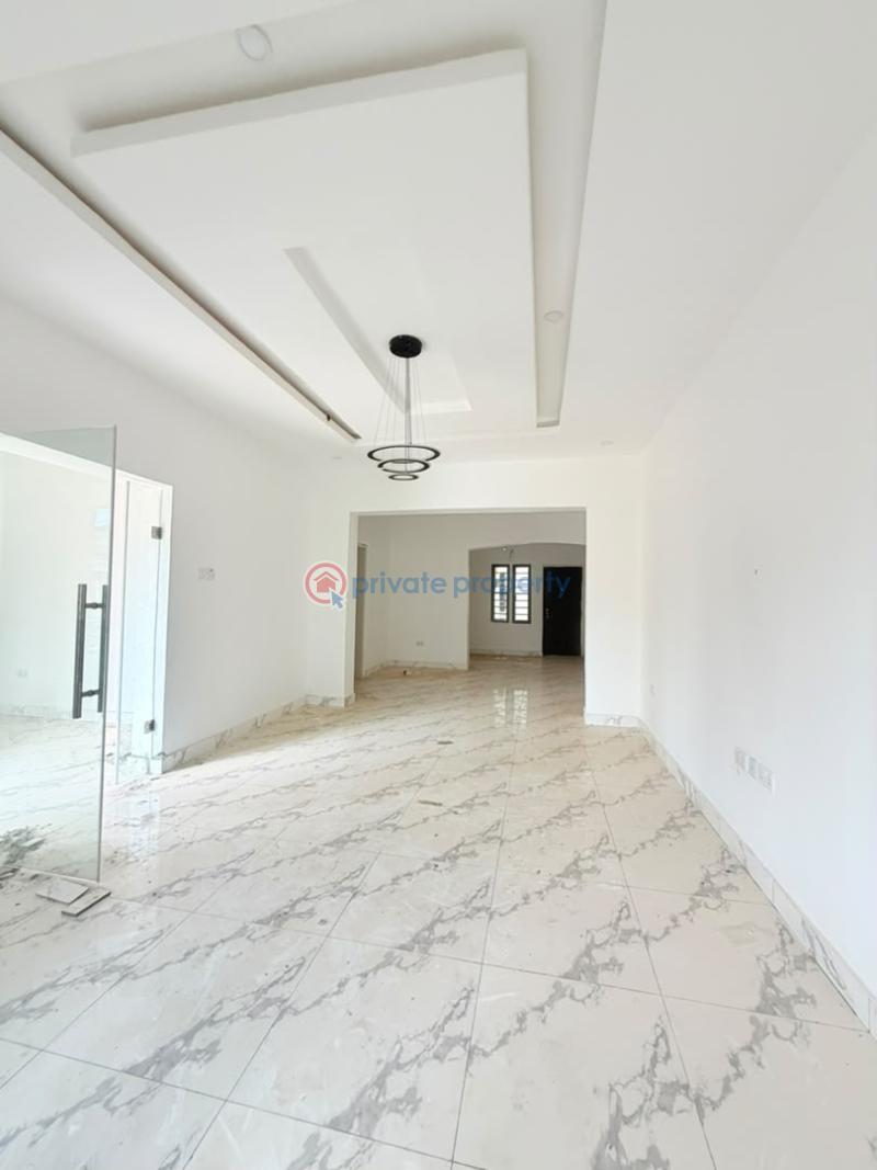 3 bedroom Detached Bungalow For Sale Mowe Ogun area  - 6
