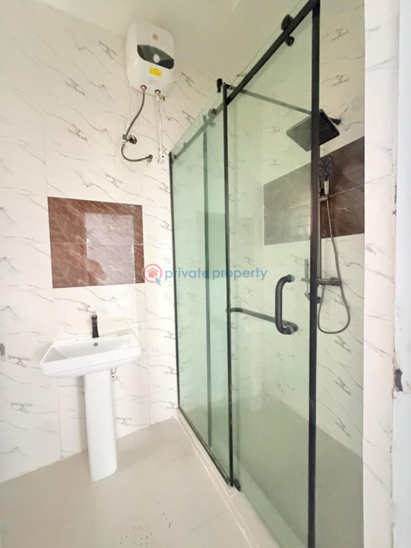 3 bedroom Detached Bungalow For Sale Mowe Ogun area  - 11