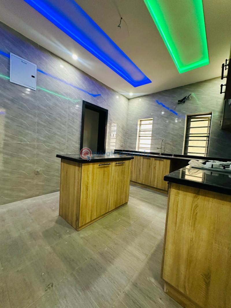 3 bedroom Detached Duplex For Sale Olowora Magodo Kosofe/Ikosi Lagos - 5