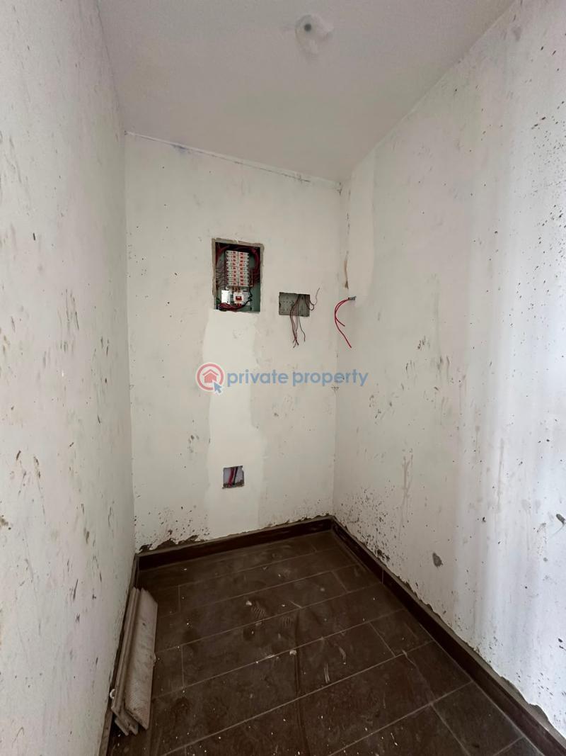 3 bedroom Shared Apartment For Sale Ikoyi Lagos - 3