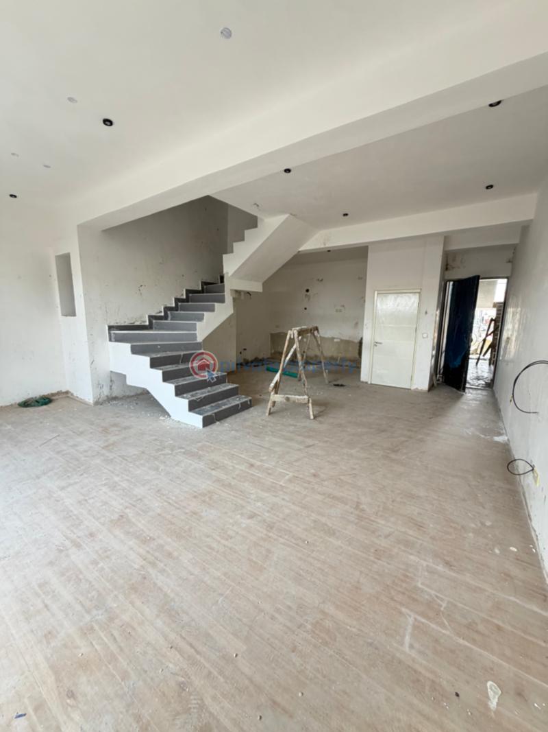 3 bedroom Maisonette For Sale Ologolo Lekki Lagos - 2