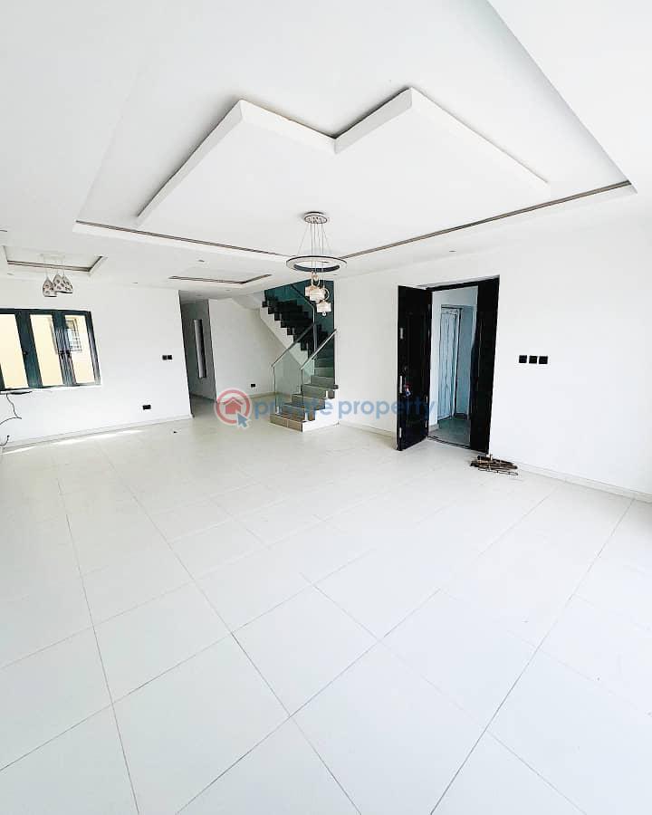 Newly built 3 bedroom maisonette penthouse with bq - 10 3 bedroom Maisonette For Rent Lekki Phase 1 Lagos - 10