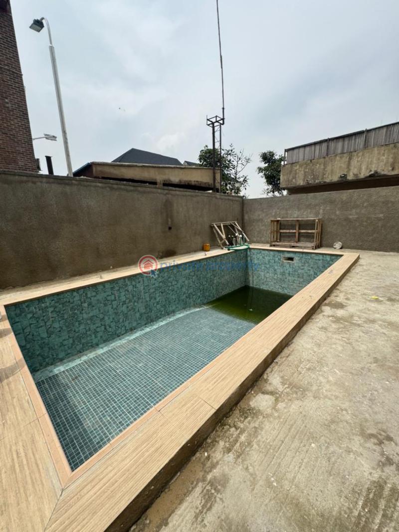 3 bedroom Shared Apartment For Sale Victoria Island Lagos - 5