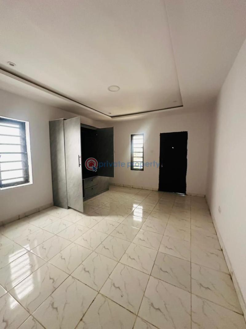 3 bedroom Semi detached Duplex For Sale Magodo Olowora Ojodu Lagos - 12