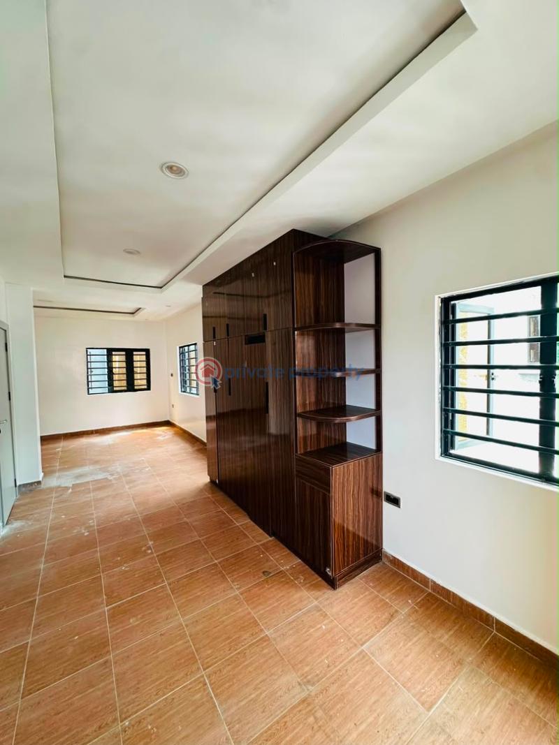 3 bedroom Semi detached Duplex For Sale Okun Ajah Lagos - 4