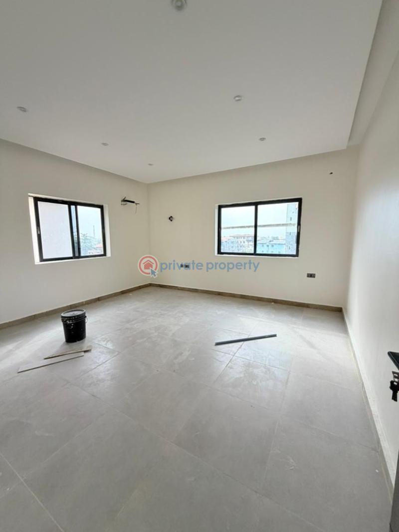 3 bedroom Semi detached Duplex For Sale Oko Oba Agege Lagos - 3