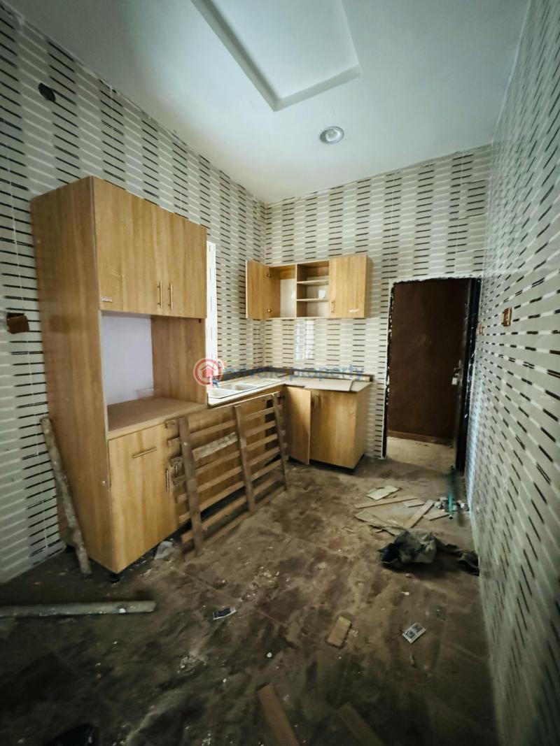 3 bedroom Duplex For Sale Extension Omole Phase 2 Ojodu Lagos - 5