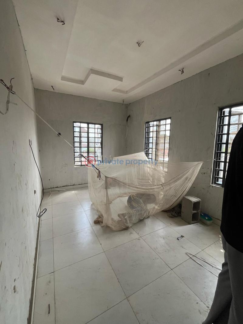 3 bedroom Semi detached Duplex For Sale Surulere Lagos - 8