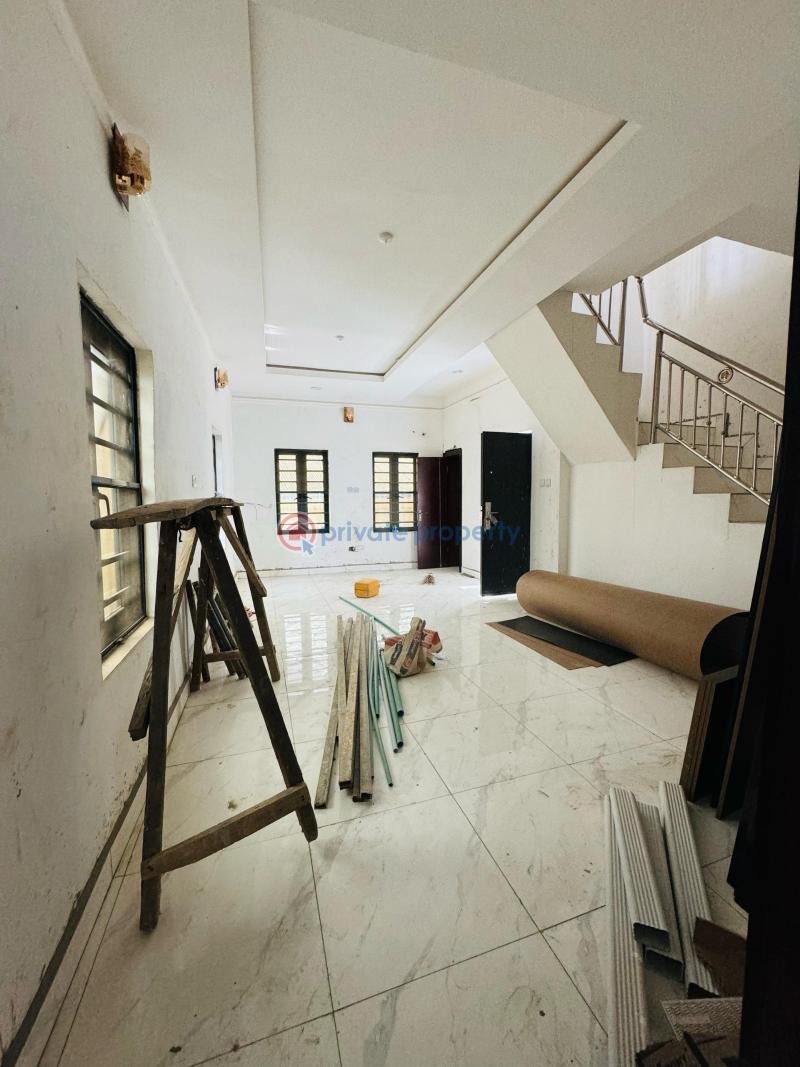 3 bedroom Semi detached Duplex For Sale Magodo Kosofe/Ikosi Lagos - 1