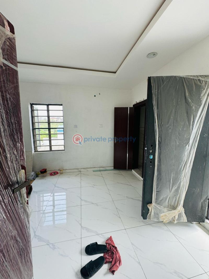 3 bedroom Semi detached Duplex For Sale Magodo Kosofe/Ikosi Lagos - 8