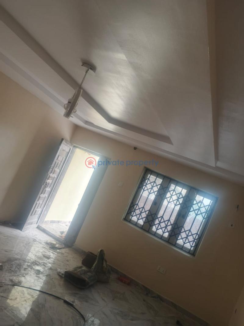 3 bedroom Block Of Flats For Rent Behind Joybam Orita Challenge Challenge Ibadan Oyo - 10
