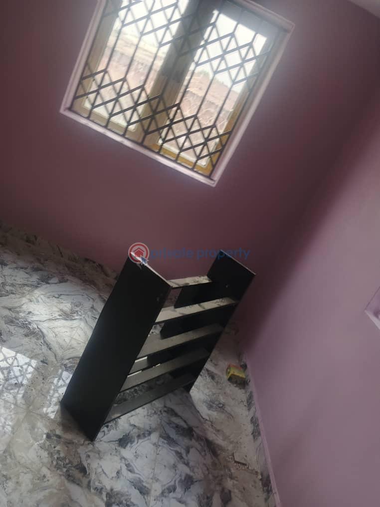 3 bedroom Block Of Flats For Rent Behind Joybam Orita Challenge Challenge Ibadan Oyo - 1