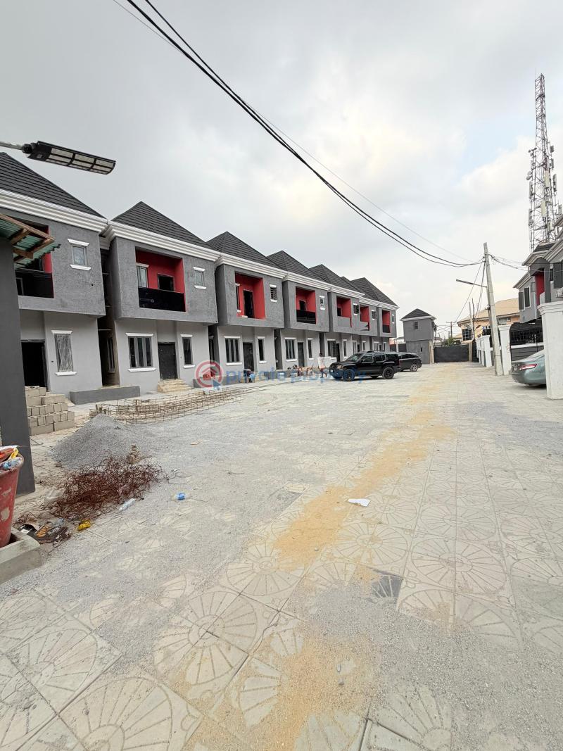 3 bedroom Terrace For Sale Gbagada Lagos - 4