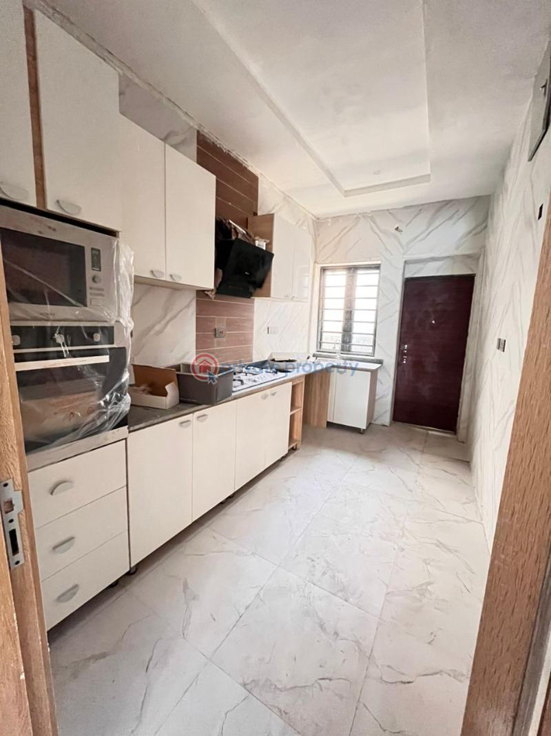 Newly built 3 bedroom terrace duplex - 5 3 bedroom Terraced Duplex For Rent Ajah Lagos - 5