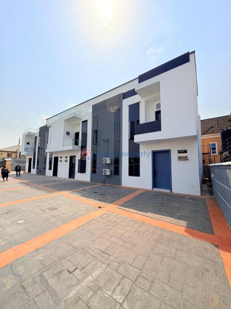 3 bedroom Terraced Duplex For Sale Airport Road, Lagos Airport Road Ikeja Lagos - 1