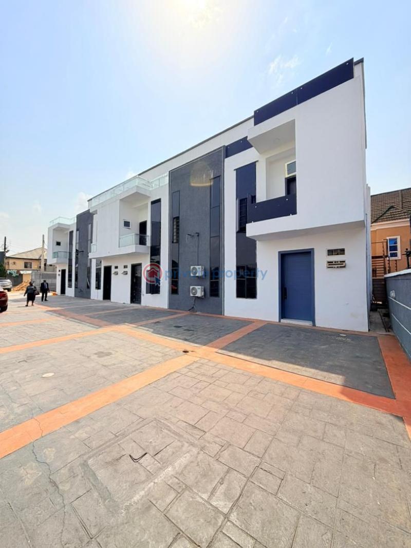 3 bedroom Terraced Duplex For Sale Airport Road, Lagos Airport Road Ikeja Lagos - 0