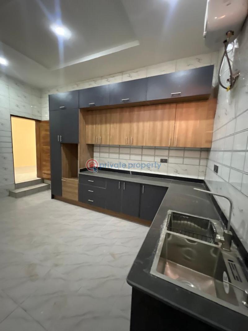 3 bedroom Terraced Duplex For Rent Guzape Abuja Phase 1  - 5