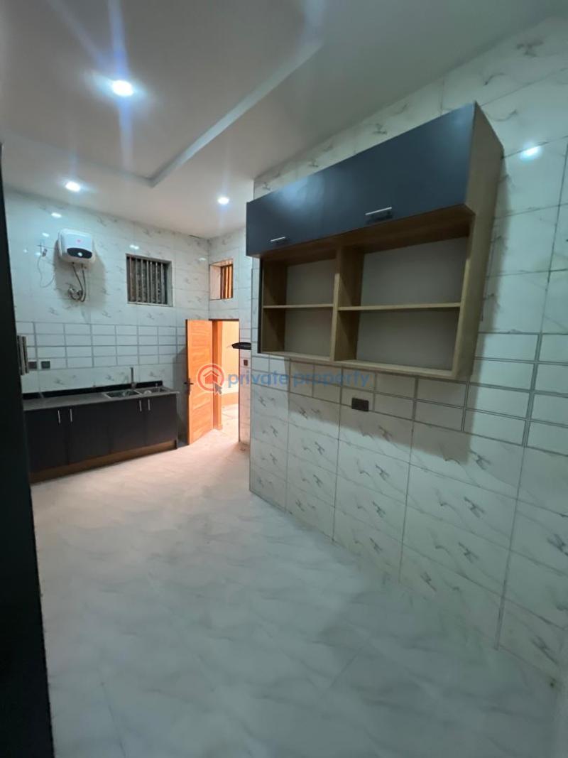 3 bedroom Terraced Duplex For Rent Guzape Abuja Phase 1  - 6