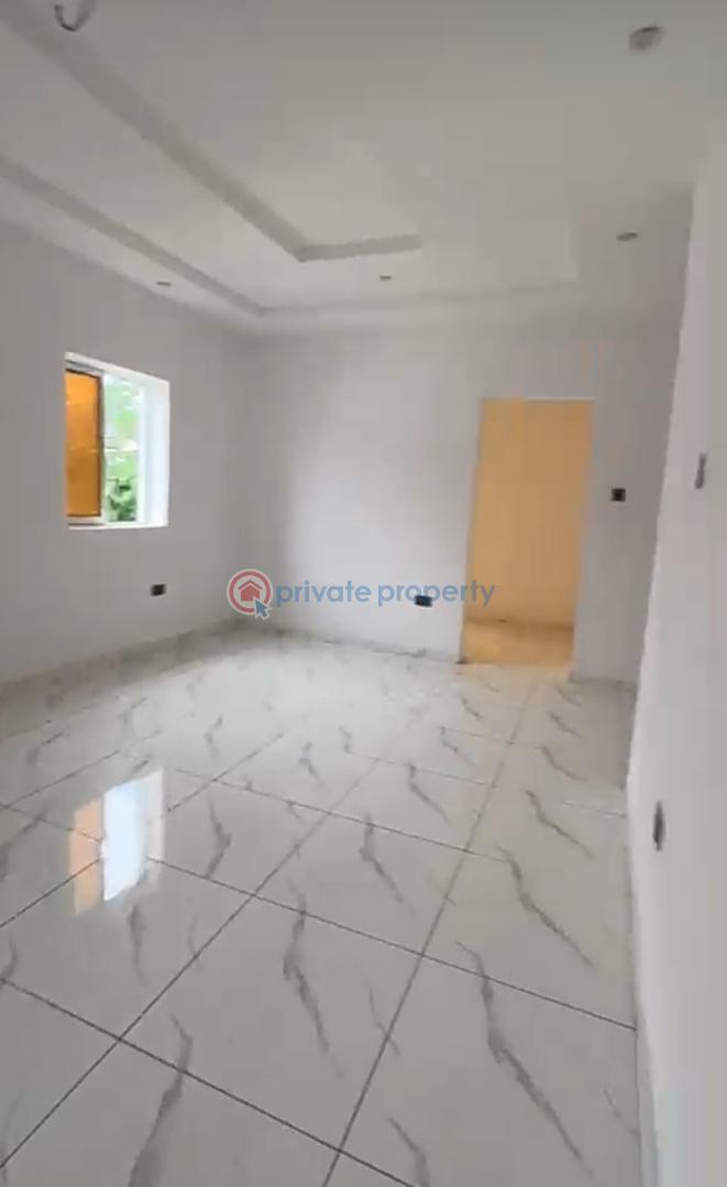 3 bedroom Townhouse For Rent Mobile Rd Ilaje Ilaje Ajah Lagos - 9