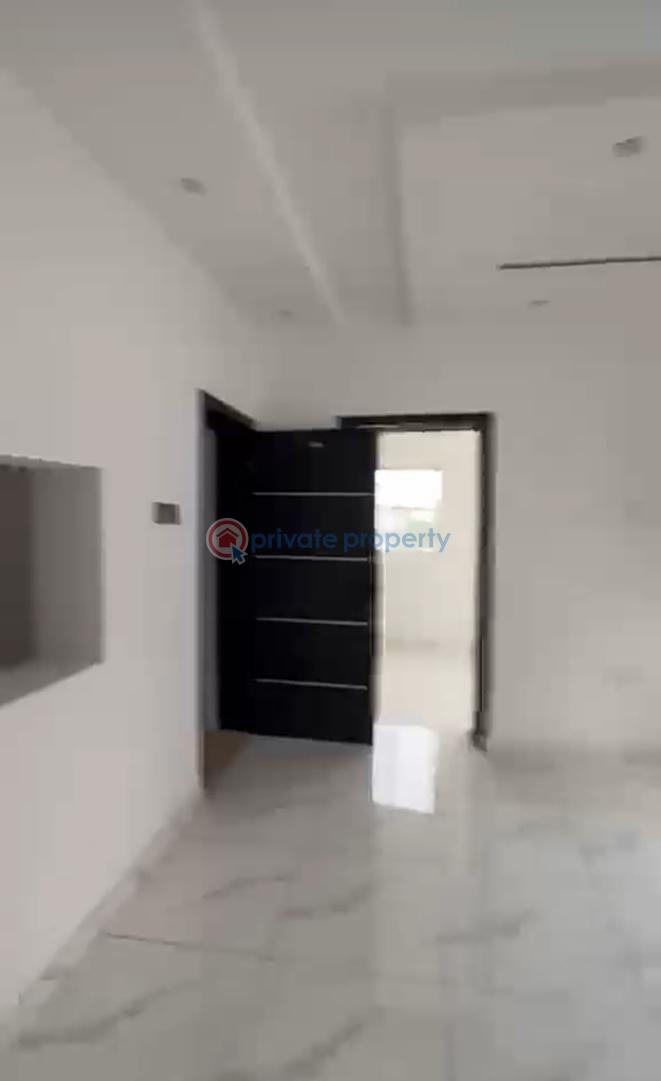 3 bedroom Townhouse For Rent Mobile Rd Ilaje Ilaje Ajah Lagos - 7
