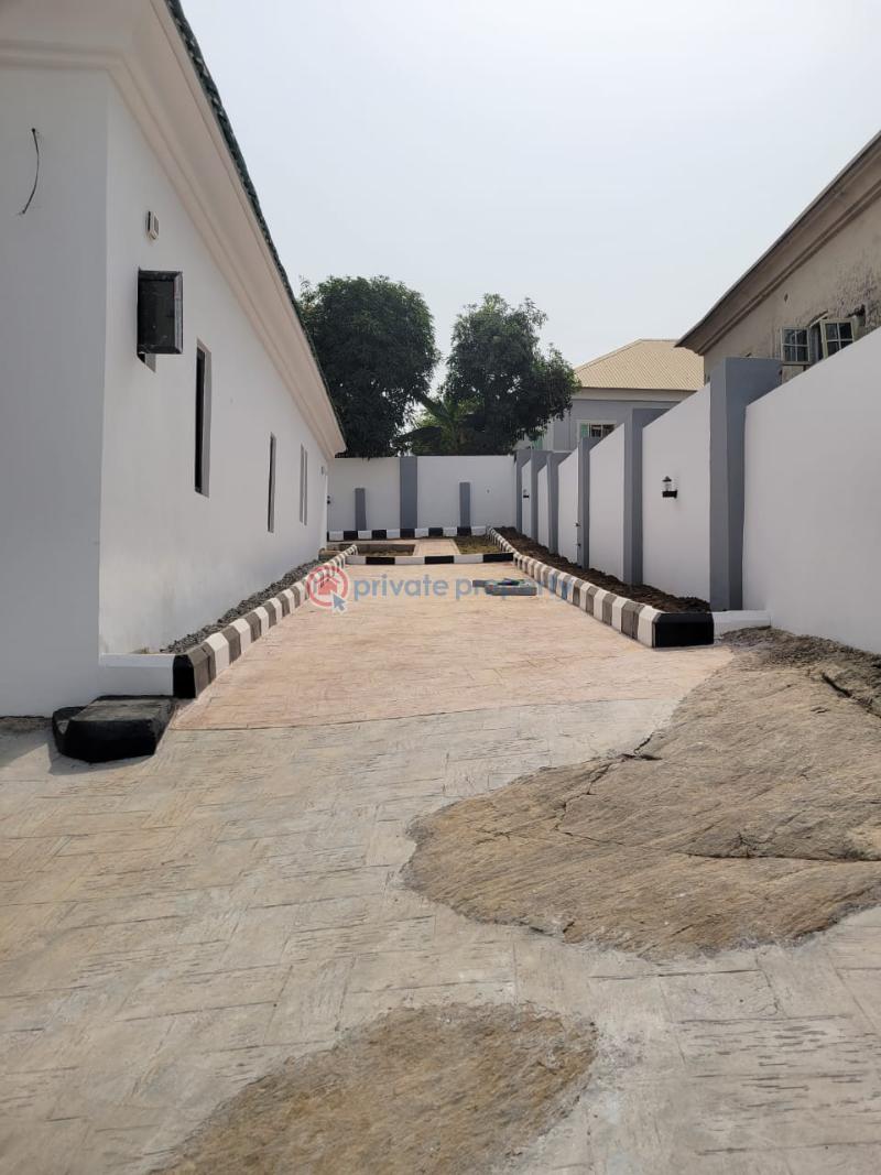 3 bedroom Detached Bungalow For Sale Lokogoma Abuja Phase 2  - 2