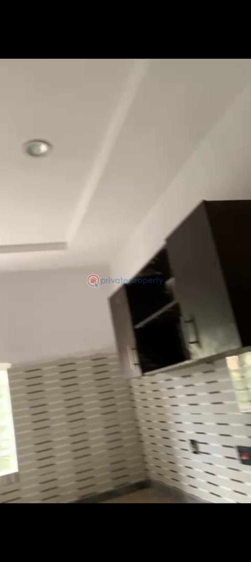 House For Rent At Ikolaba Estate. Ibadan Oyo - 7