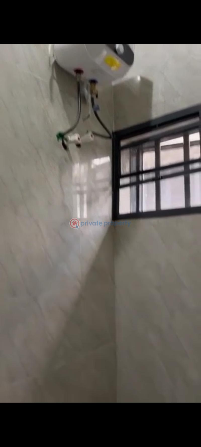 3 bedroom Block Of Flats For Rent Pedro Gbagada Ifako-Gbagada Lagos - 9