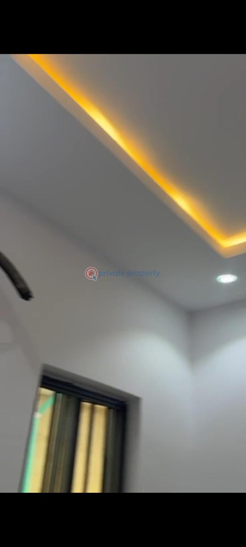 3 bedroom Block Of Flats For Rent Pedro Gbagada Ifako-Gbagada Lagos - 11