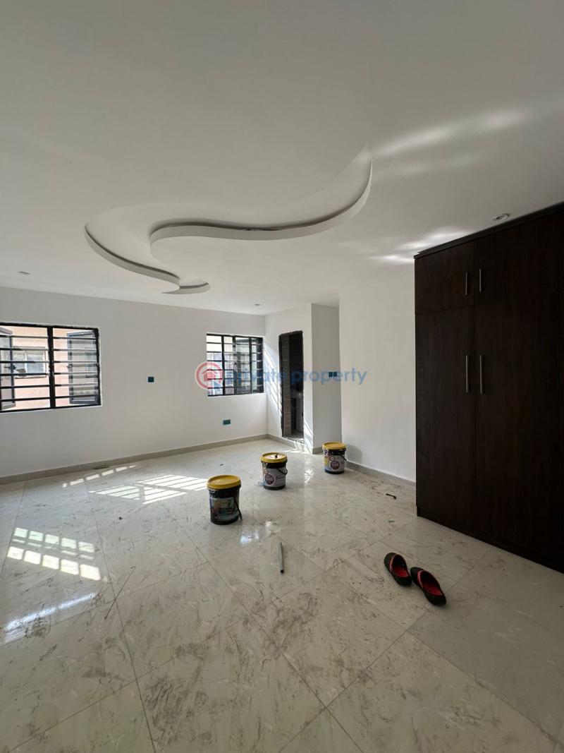 3 bedroom Block Of Flats For Rent Okamba Close Off Oyebode Aguda Surulere Aguda  Surulere Lagos - 0