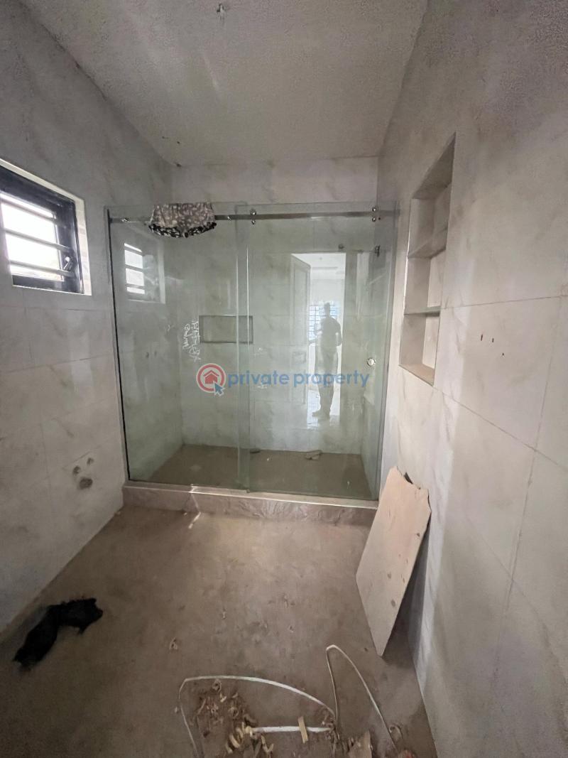 4 bedroom Semi detached Duplex For Sale Surulere Lagos - 8