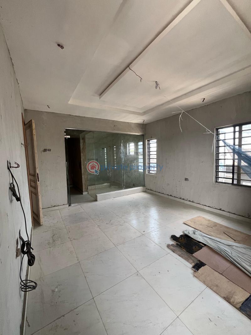 4 bedroom Semi detached Duplex For Sale Surulere Lagos - 9