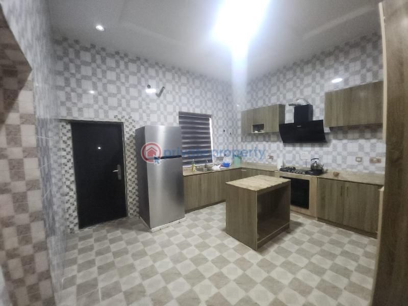 3 bedroom Block Of Flats For Sale Thomas Estate Ajah Lagos - 2
