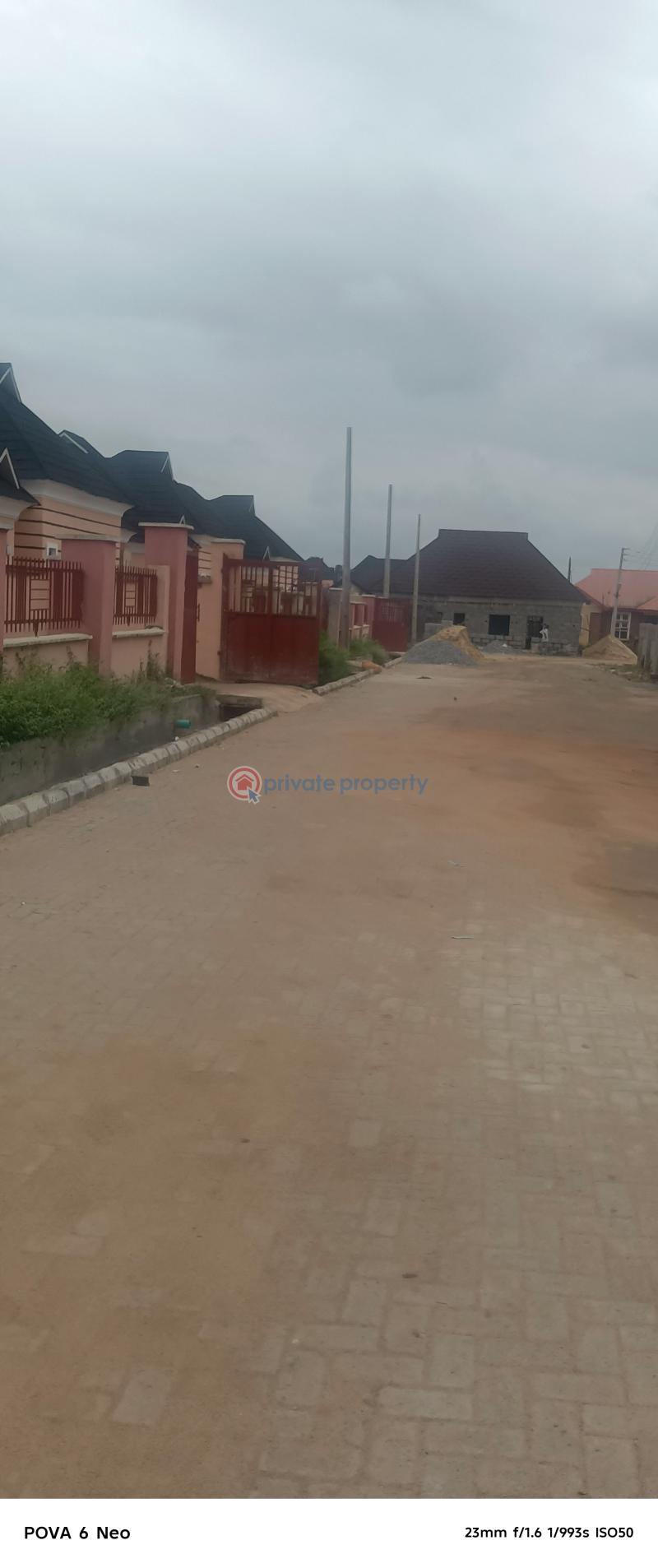 3 bedroom Detached Bungalow For Sale Ayobo Ipaja Road Lagos Ayobo Ipaja Lagos - 4