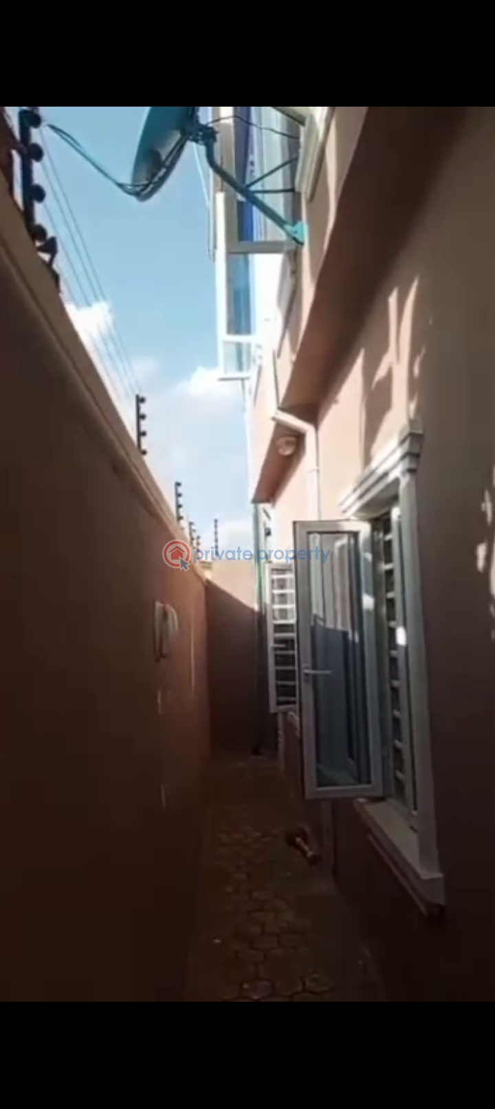 House For Sale Akute Ojodu Road Ogun area  - 6