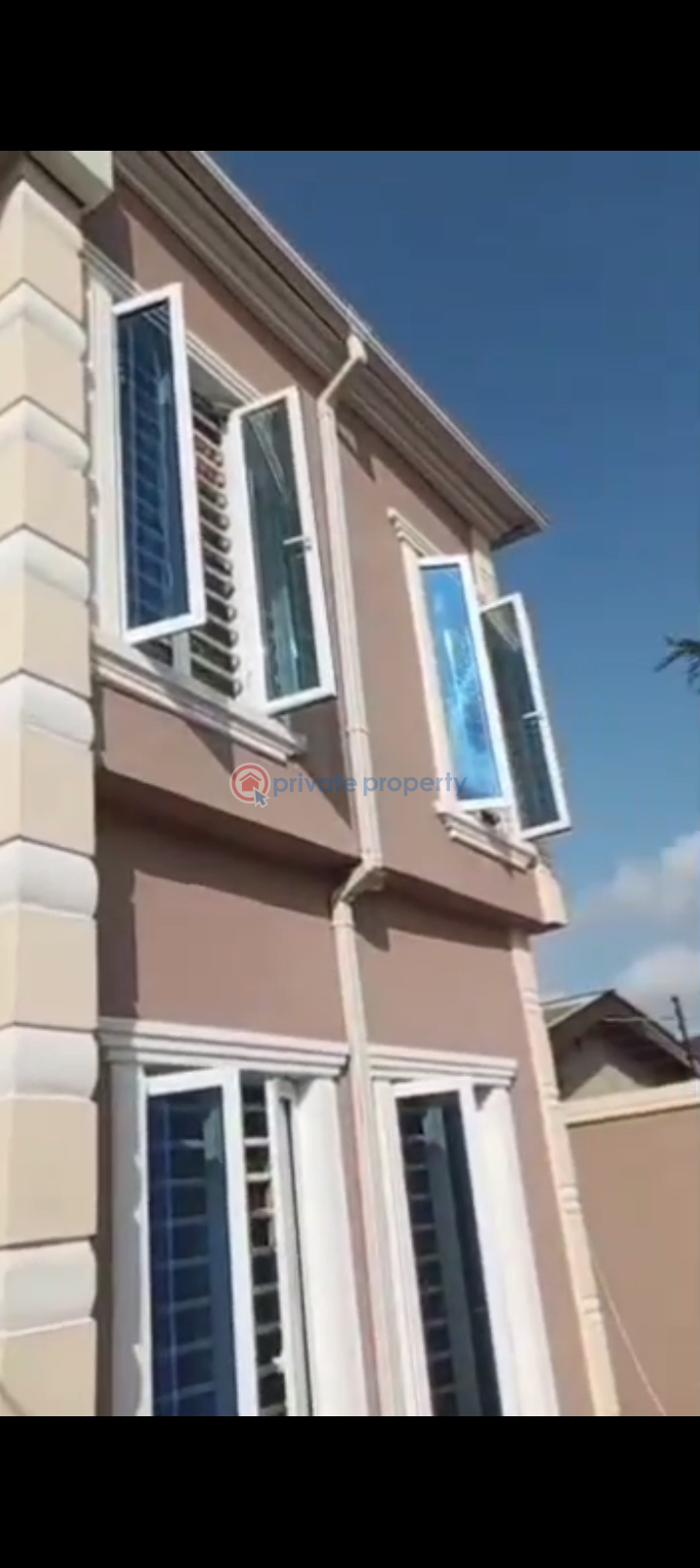 House For Sale Akute Ojodu Road Ogun area  - 1