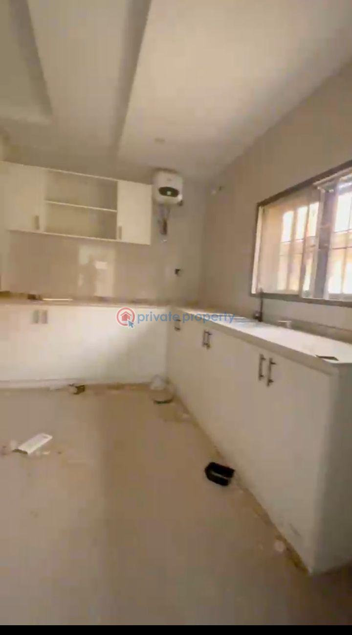 3 bedroom Block Of Flats For Rent Jahi Gilmore Abuja Jahi Abuja Phase 2  - 4