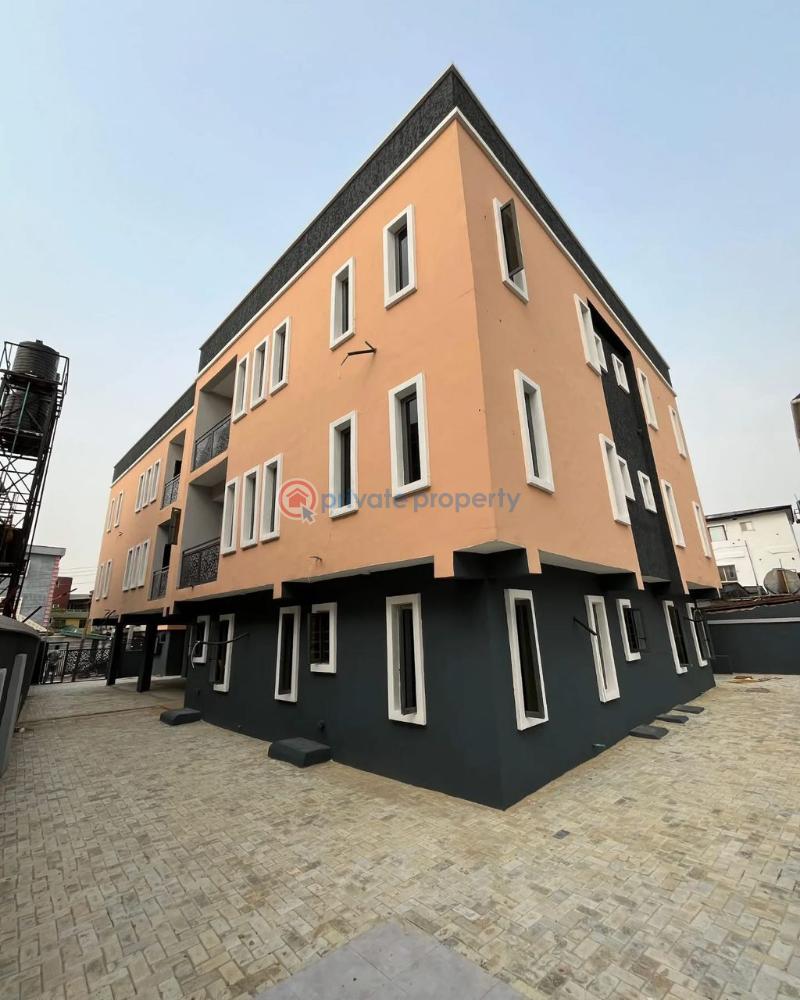 3 bedroom Flat & Apartment For Sale Gbagada Lagos - 5