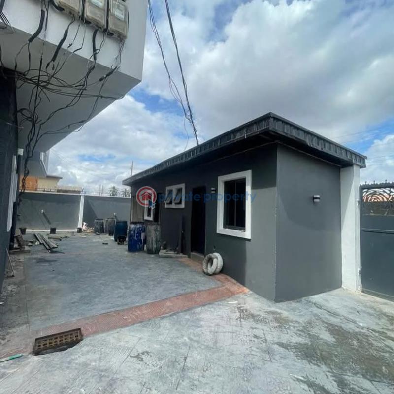 3 bedroom Flat & Apartment For Sale Ogba Ikeja Lagos - 11