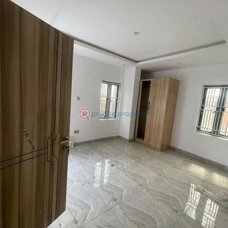 3 bedroom Flat & Apartment For Sale Ogba Ikeja Lagos - 7